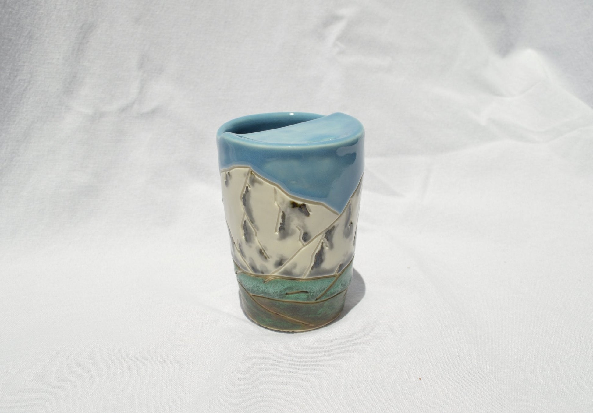 Mountain To - Go Mug - Earth Animated Pottery