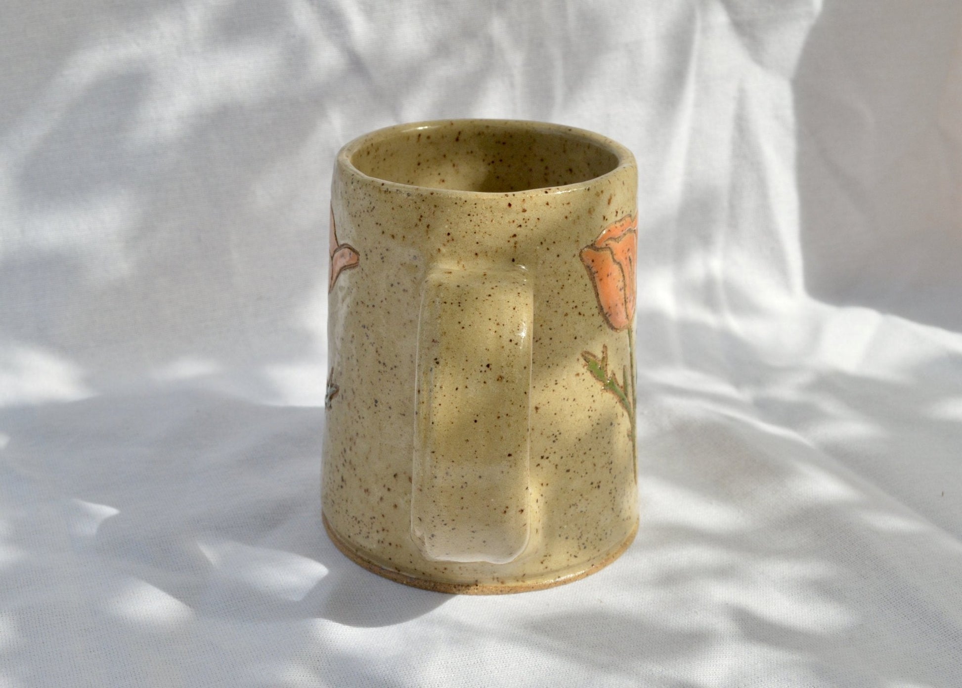 Poppy Mug Size Regular - 1 - Earth Animated Pottery
