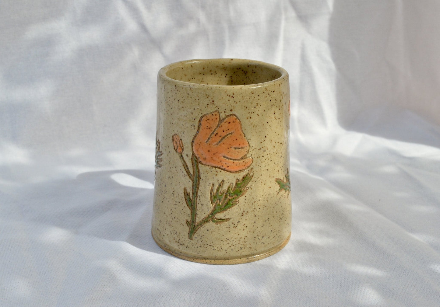 Poppy Mug Size Regular - 1 - Earth Animated Pottery